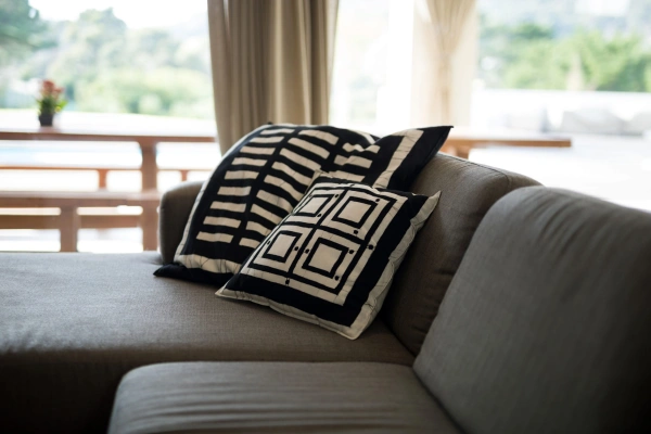 sofa-and-cushion-in-living-room-RU732AW (1)